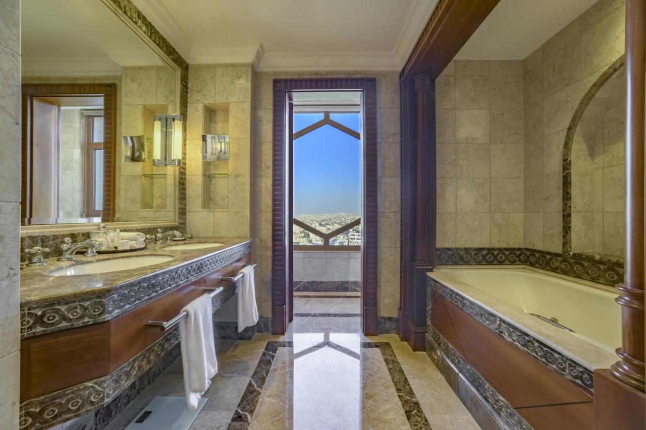 ホテル グランド ハイヤット アンマン エクステリア 写真 Bathroom