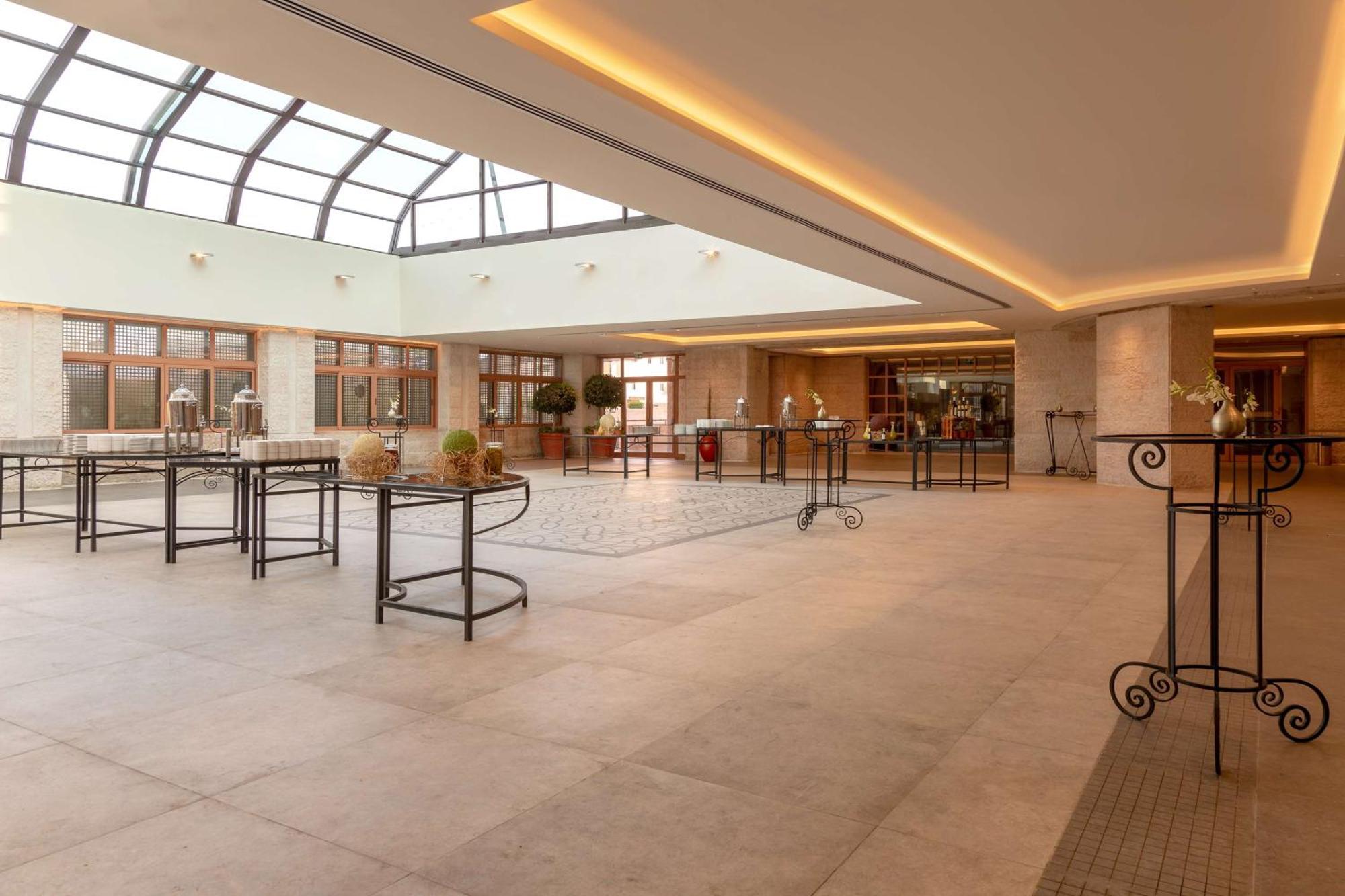 ホテル グランド ハイヤット アンマン エクステリア 写真 The lobby