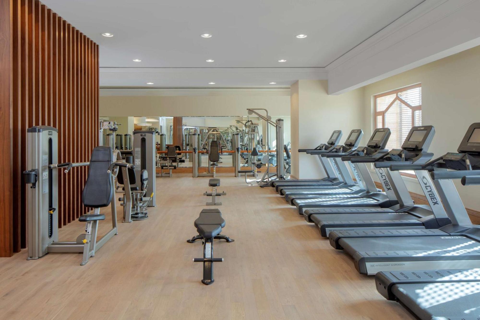 ホテル グランド ハイヤット アンマン エクステリア 写真 The gym at the hotel