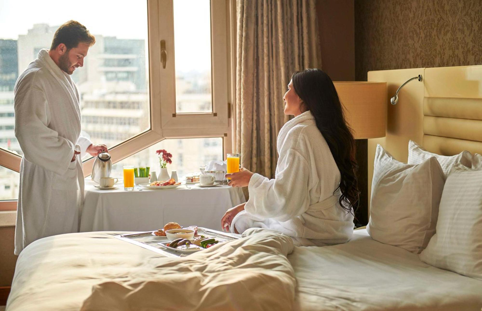 ホテル グランド ハイヤット アンマン エクステリア 写真 Room service
