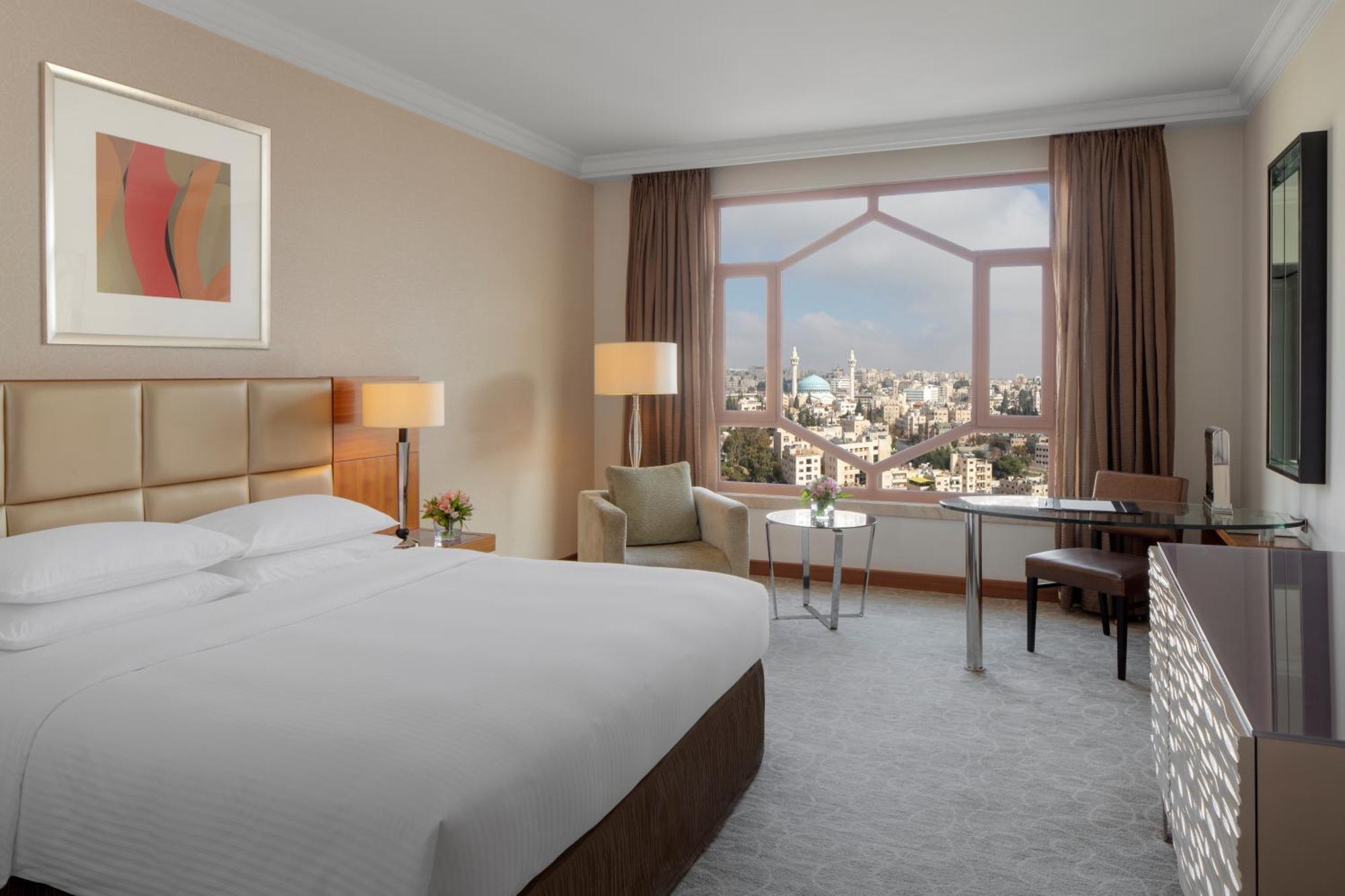 ホテル グランド ハイヤット アンマン エクステリア 写真 A room at the hotel