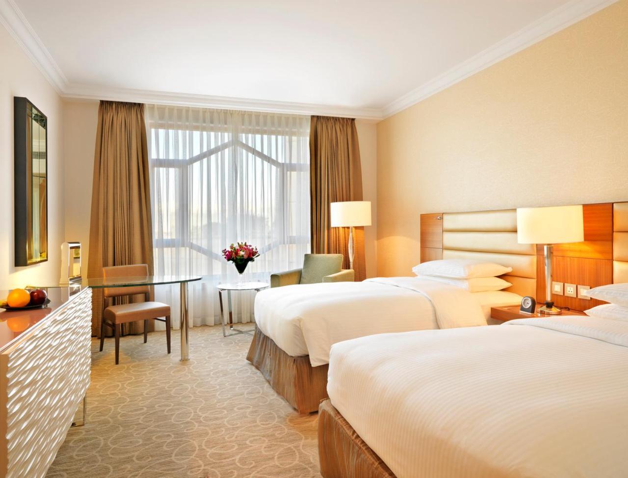 ホテル グランド ハイヤット アンマン エクステリア 写真 A room at the hotel